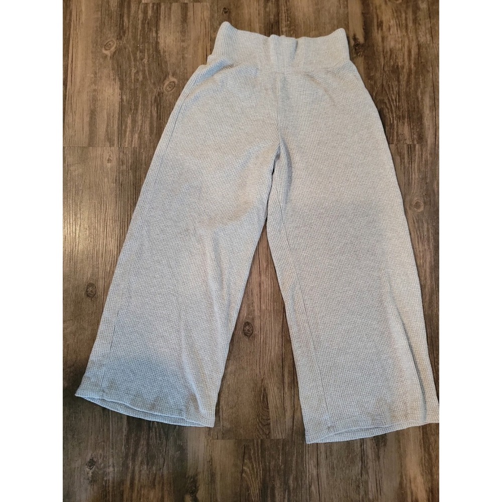 Abercrombie & Fitch Wide Leg Pants in Light Gray
